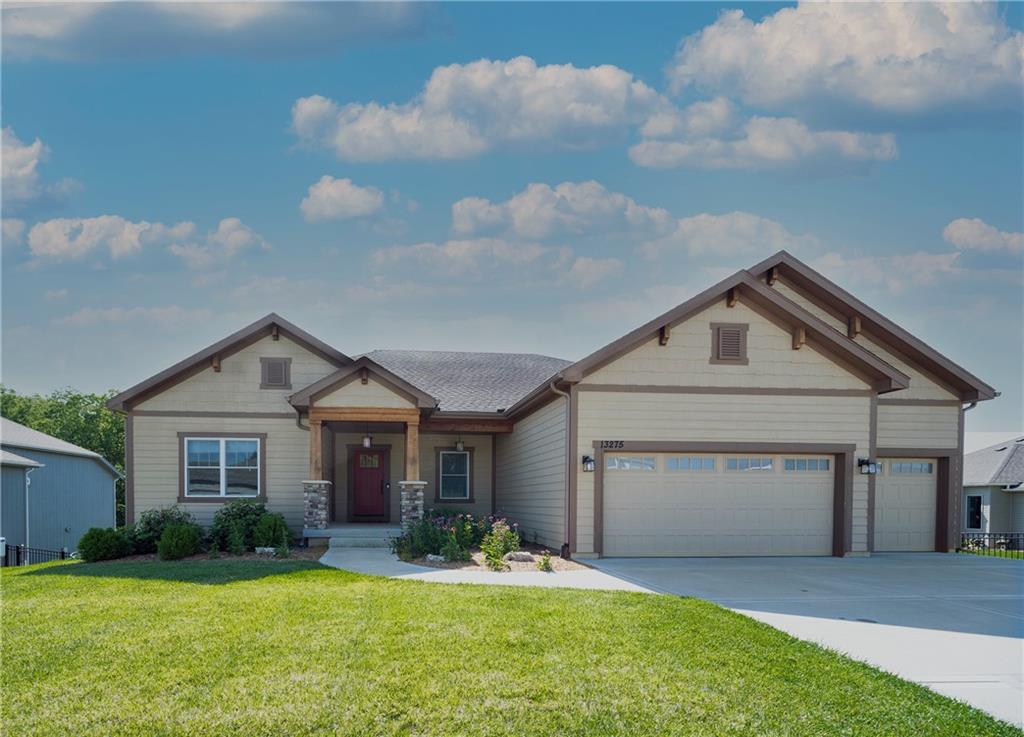 Listing Photo MLS #HMS2620077