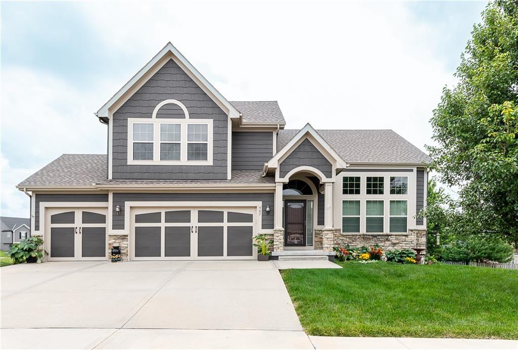 Listing Photo MLS #HMS2620108