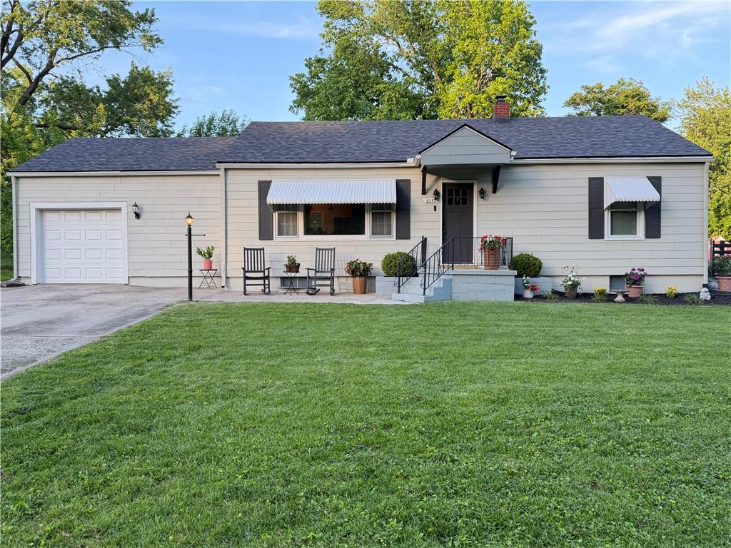 Listing Photo MLS #HMS2620112