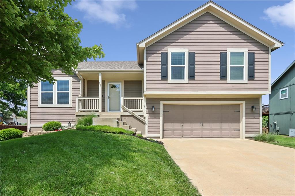 Listing Photo MLS #HMS2620125