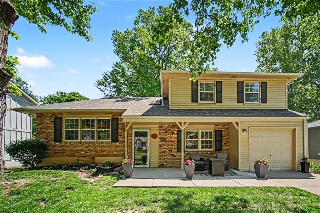 Listing Photo MLS #HMS2620132