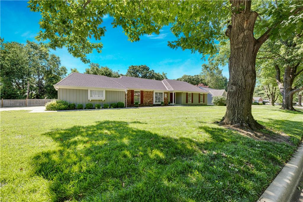 Listing Photo MLS #HMS2620145