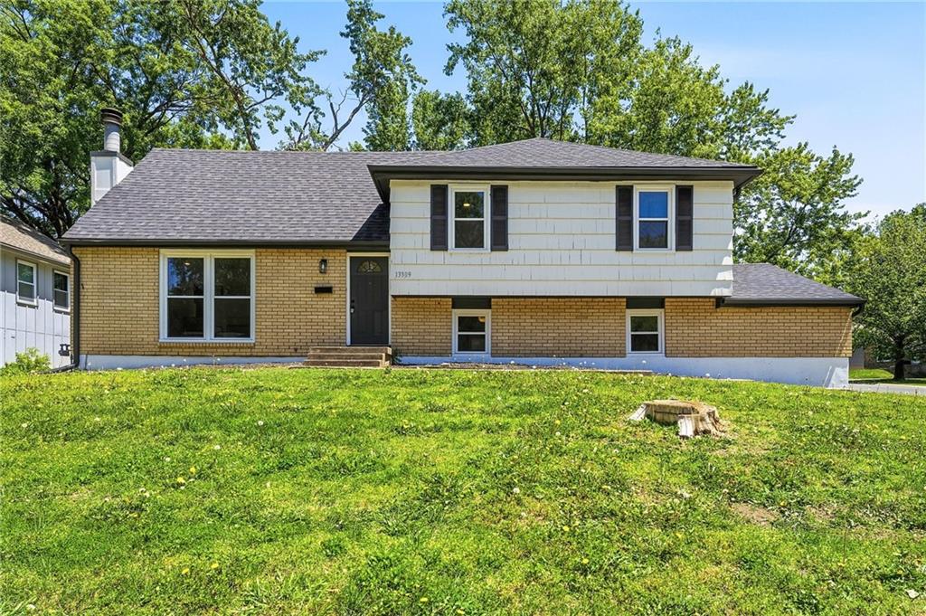 Listing Photo MLS #HMS2620161