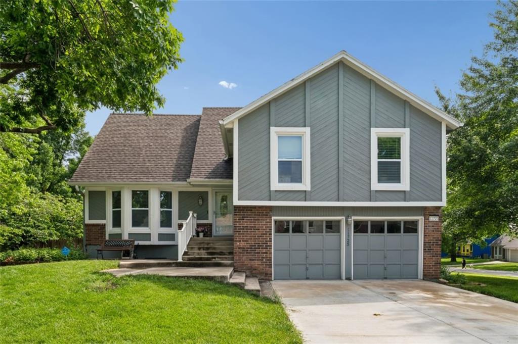 Listing Photo MLS #HMS2620200