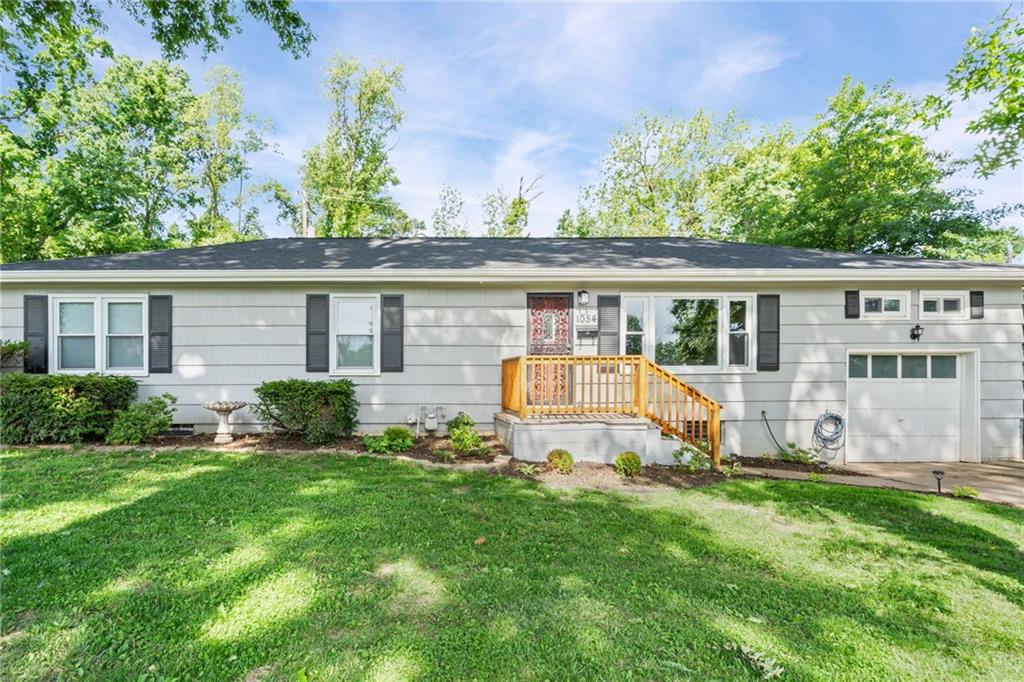Listing Photo MLS #HMS2620208