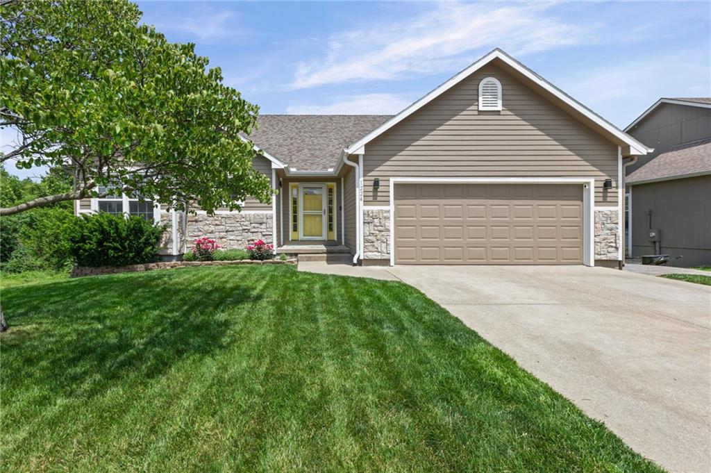 Listing Photo MLS #HMS2620289