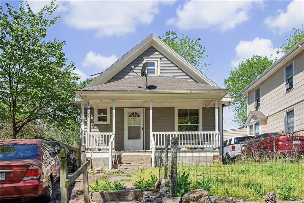 Listing Photo MLS #HMS2620301
