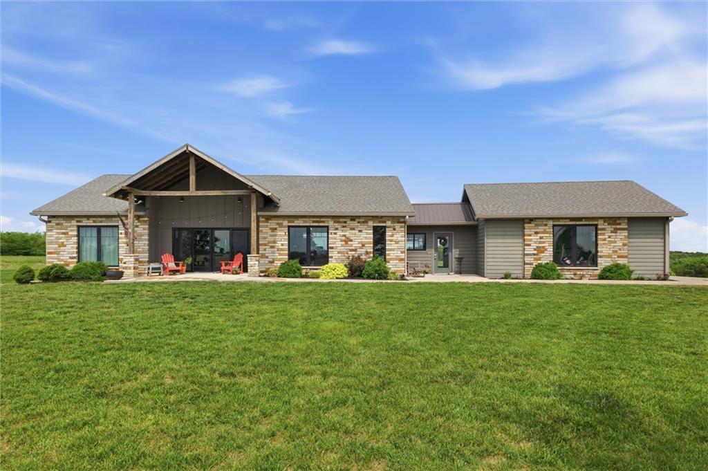 Listing Photo MLS #HMS2620306