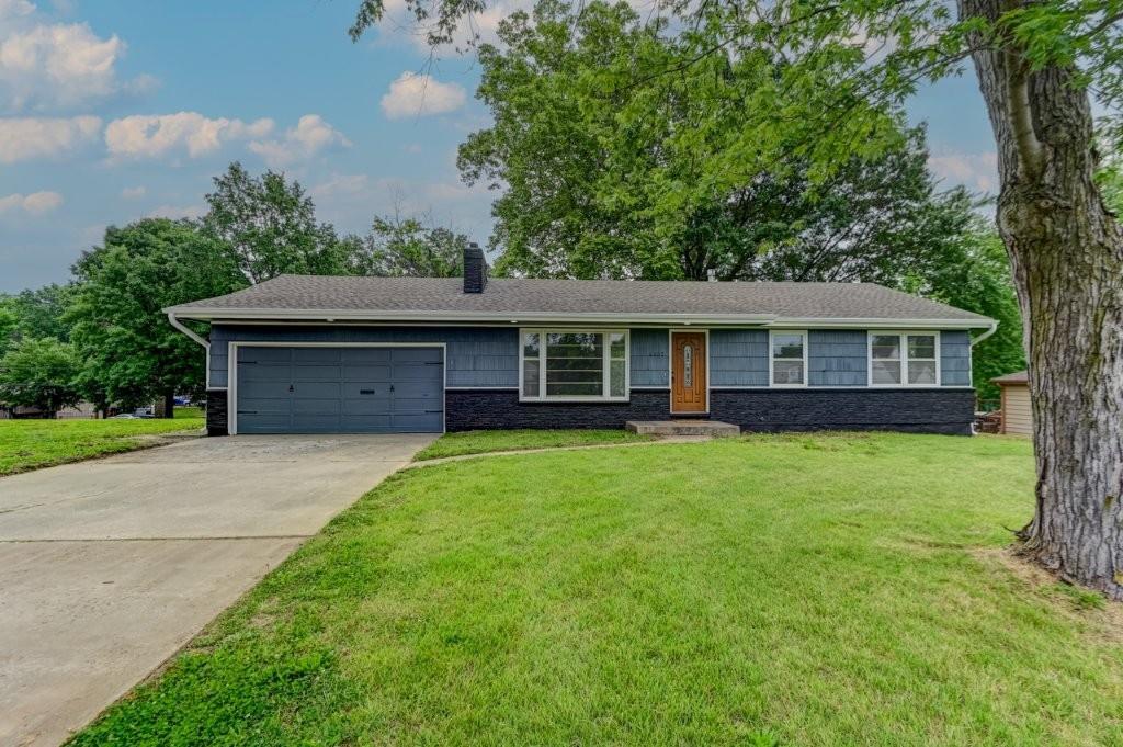Listing Photo MLS #HMS2620353