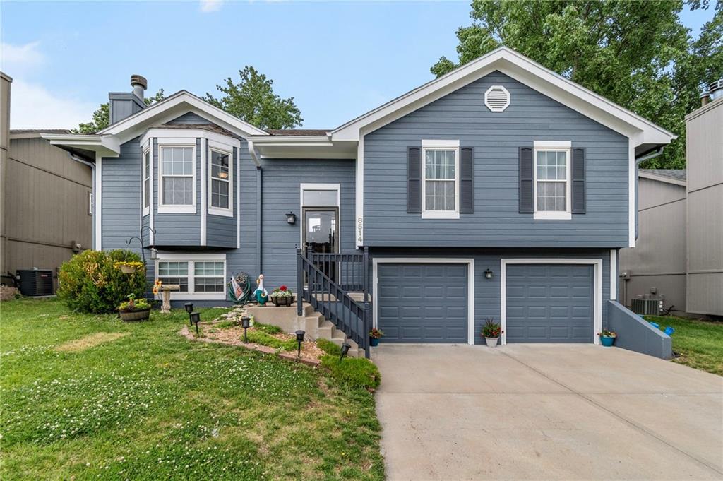 Listing Photo MLS #HMS2620380