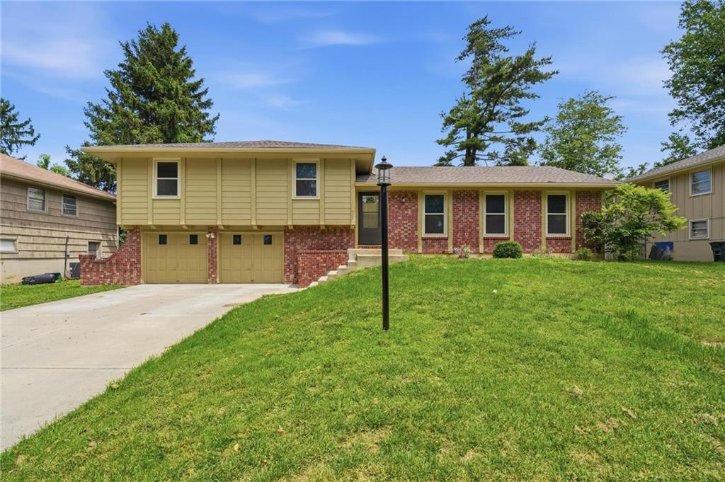 Listing Photo MLS #HMS2620383
