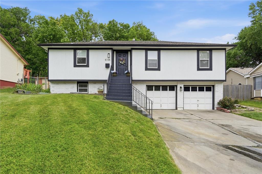 Listing Photo MLS #HMS2620396