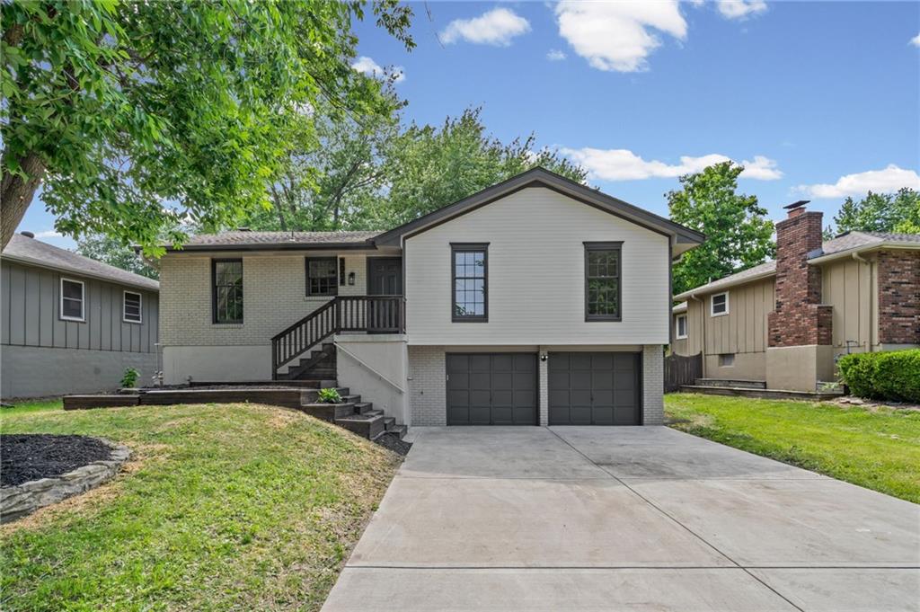 Listing Photo MLS #HMS2620407
