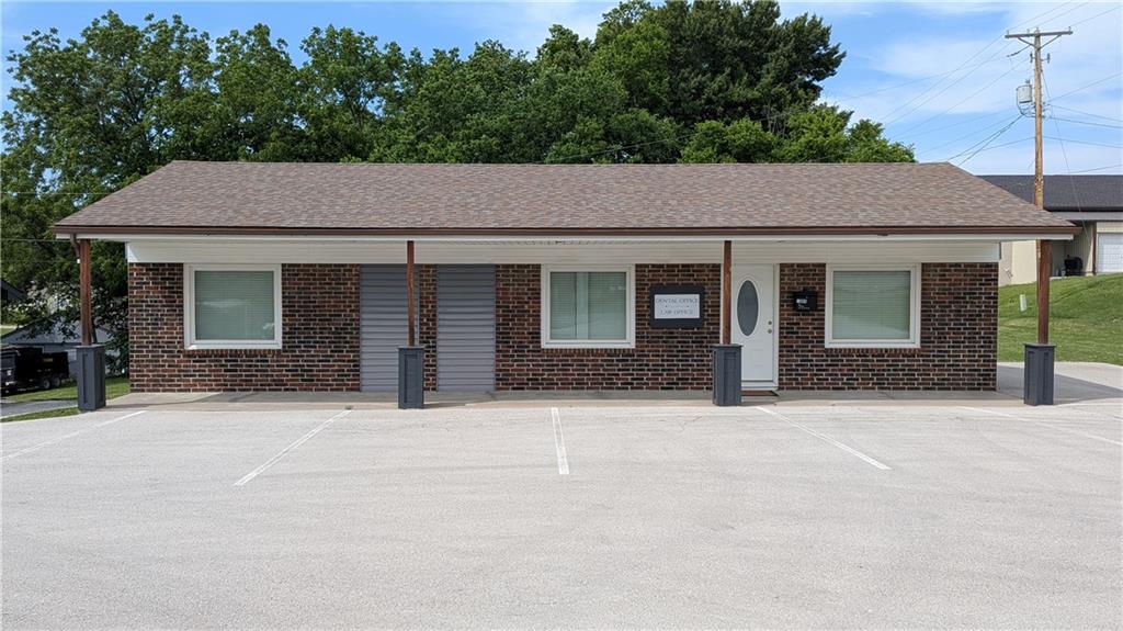Listing Photo MLS #HMS2620423