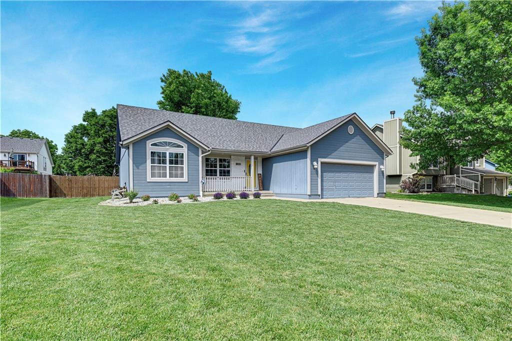 Listing Photo MLS #HMS2620453