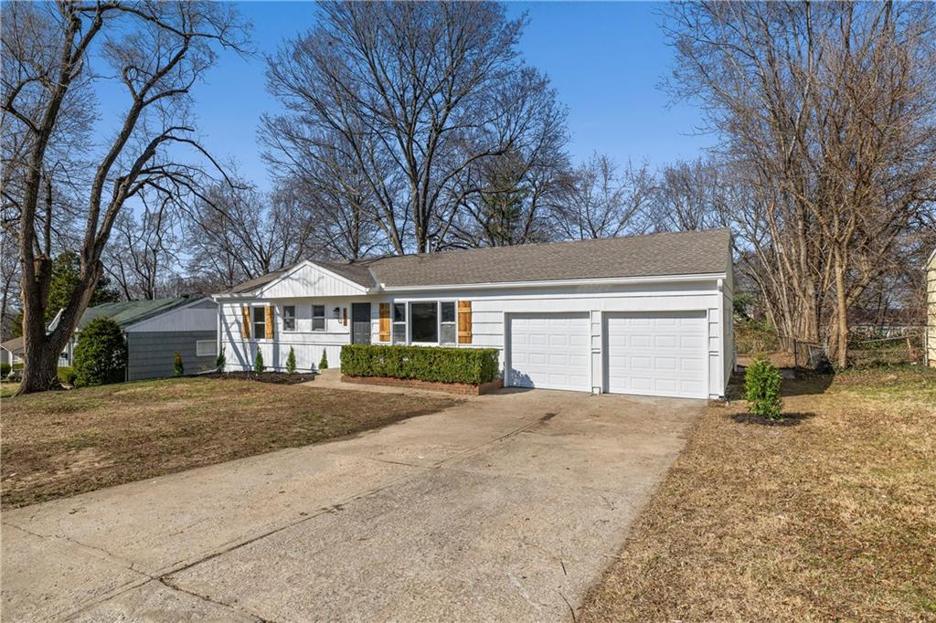 Listing Photo MLS #HMS2620500