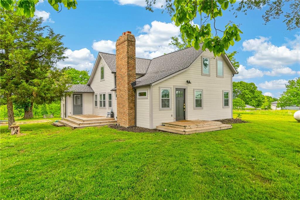 Listing Photo MLS #HMS2620501