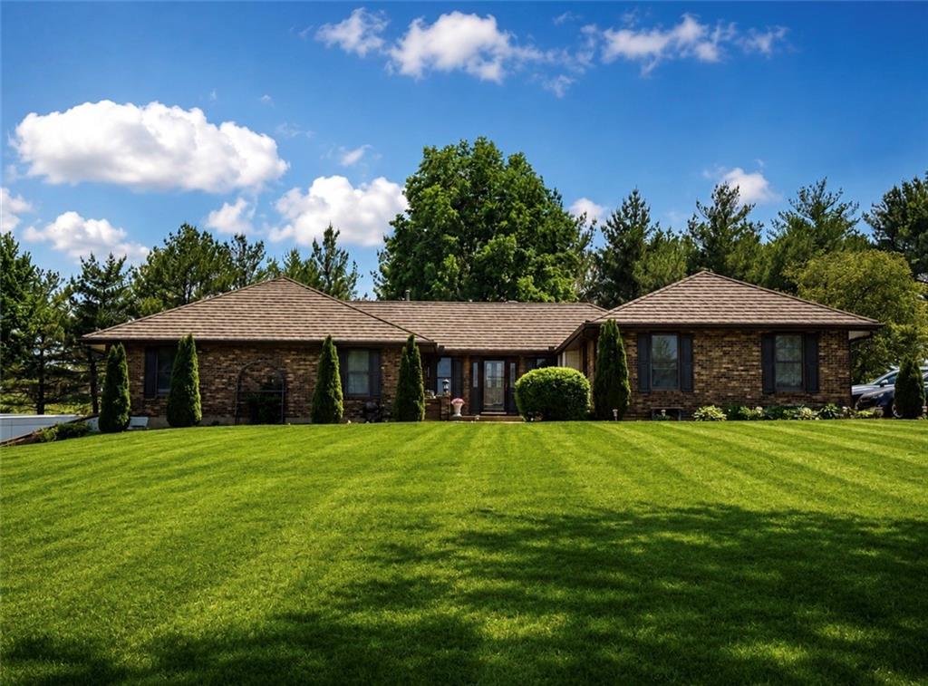 Listing Photo MLS #HMS2620585