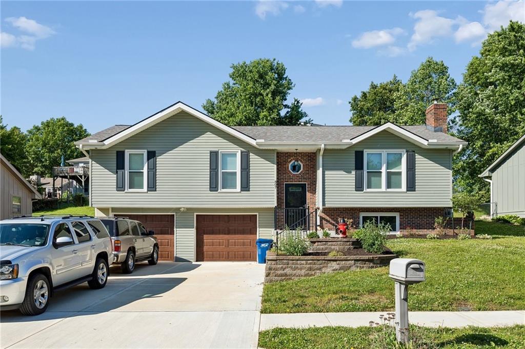 Listing Photo MLS #HMS2620589
