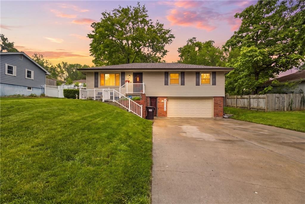 Listing Photo MLS #HMS2620599