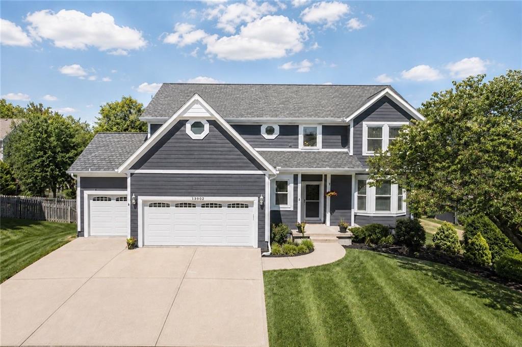 Listing Photo MLS #HMS2620604