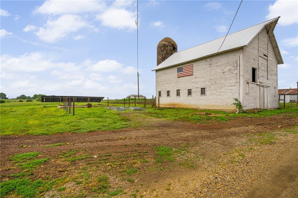 Listing Photo MLS #HMS2620622