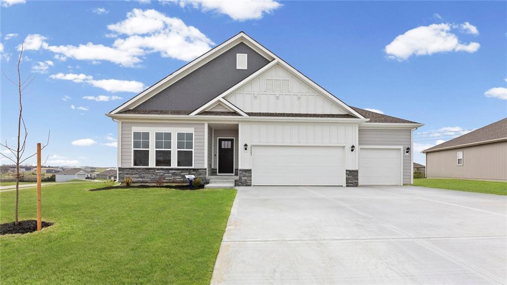 Listing Photo MLS #HMS2620635