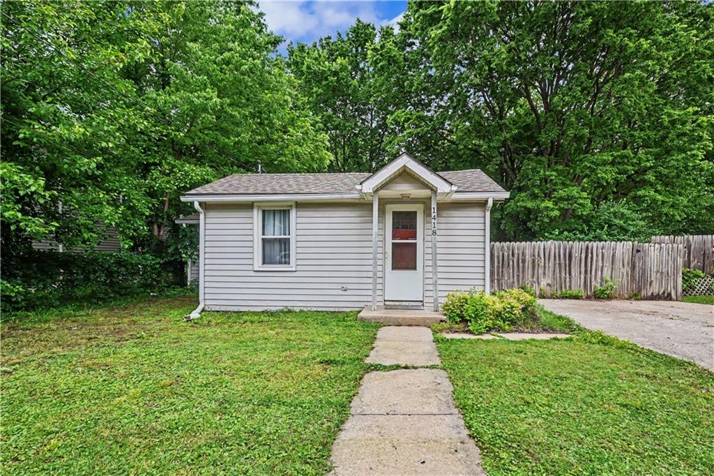 Listing Photo MLS #HMS2620642