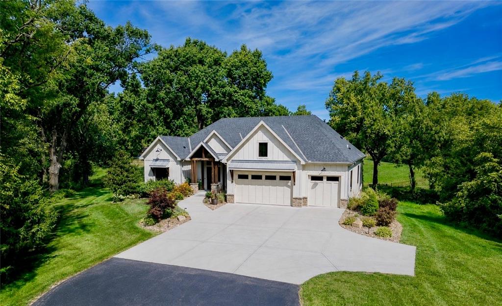 Listing Photo MLS #HMS2620690