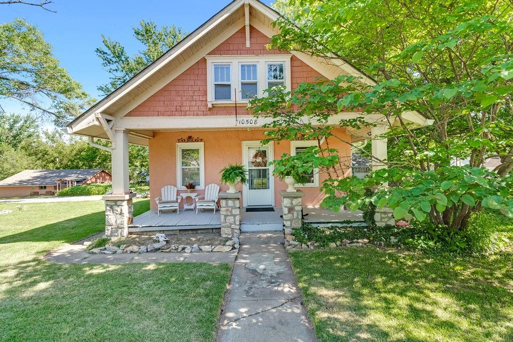 Listing Photo MLS #HMS2620700