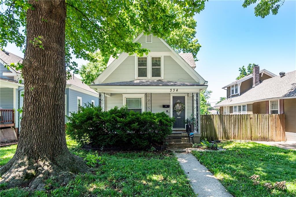Listing Photo MLS #HMS2620703
