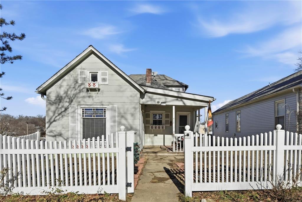 Listing Photo MLS #HMS2620719