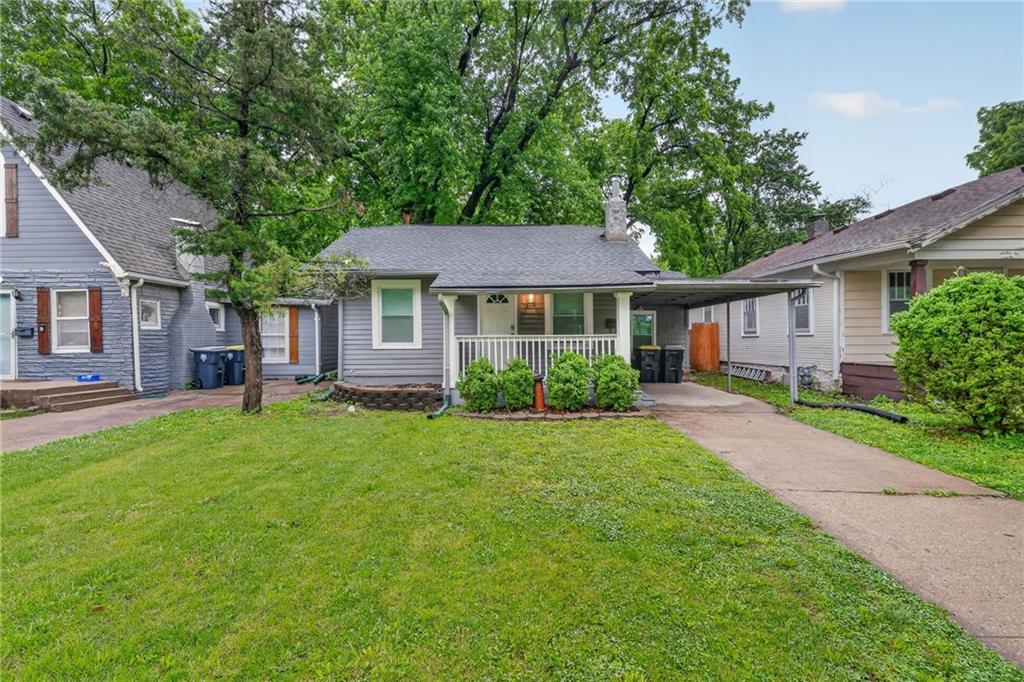 Listing Photo MLS #HMS2620756