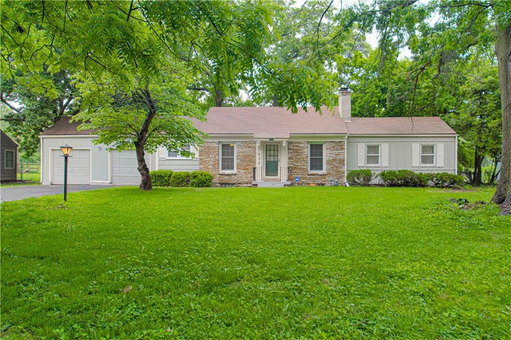 Listing Photo MLS #HMS2620758