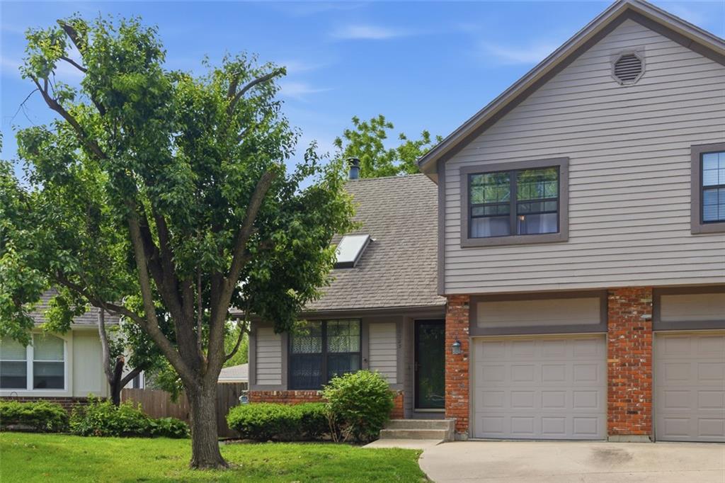 Listing Photo MLS #HMS2620793