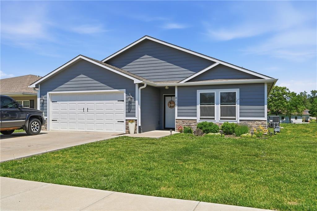 Listing Photo MLS #HMS2620877