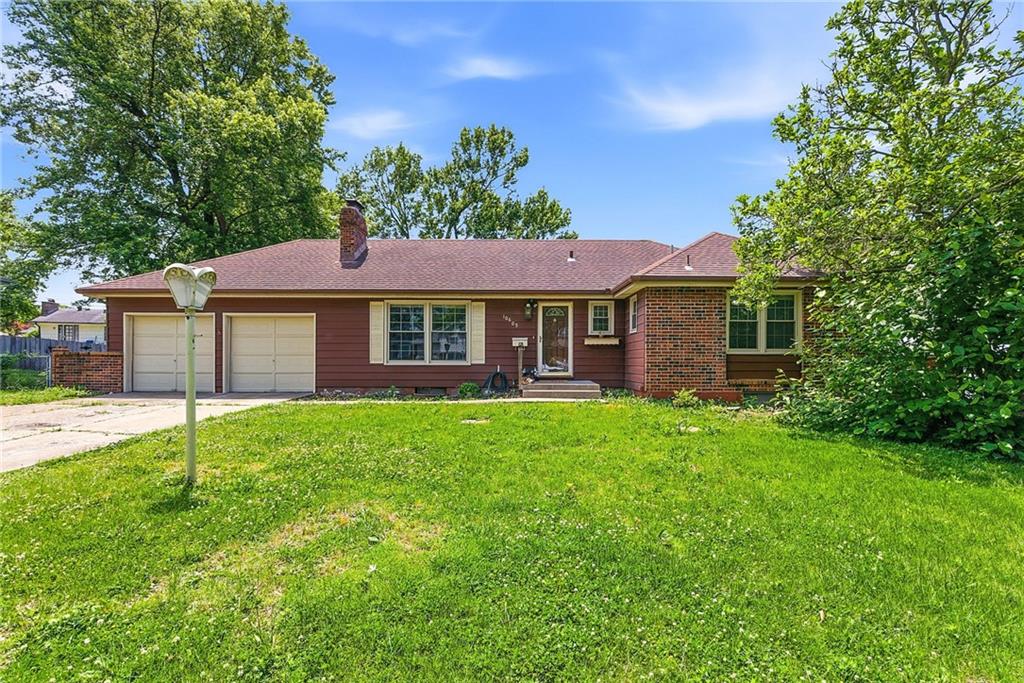 Listing Photo MLS #HMS2620921