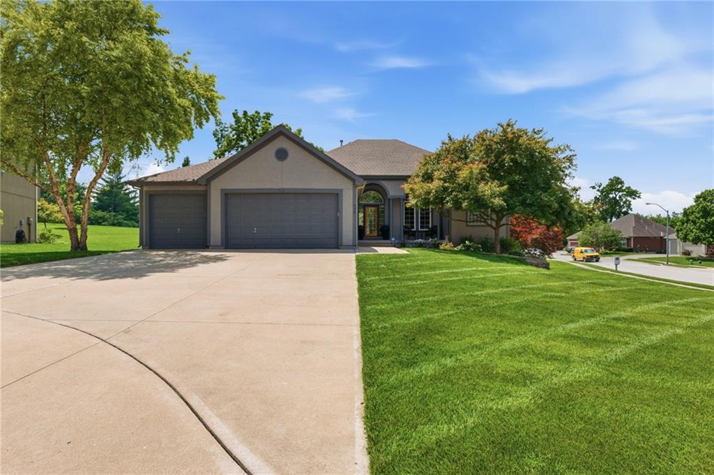 Listing Photo MLS #HMS2620976