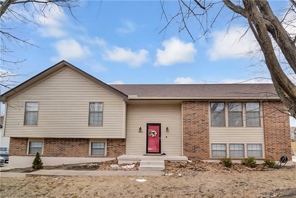 Listing Photo MLS #HMS2620992