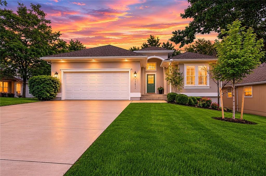 Listing Photo MLS #HMS2621002
