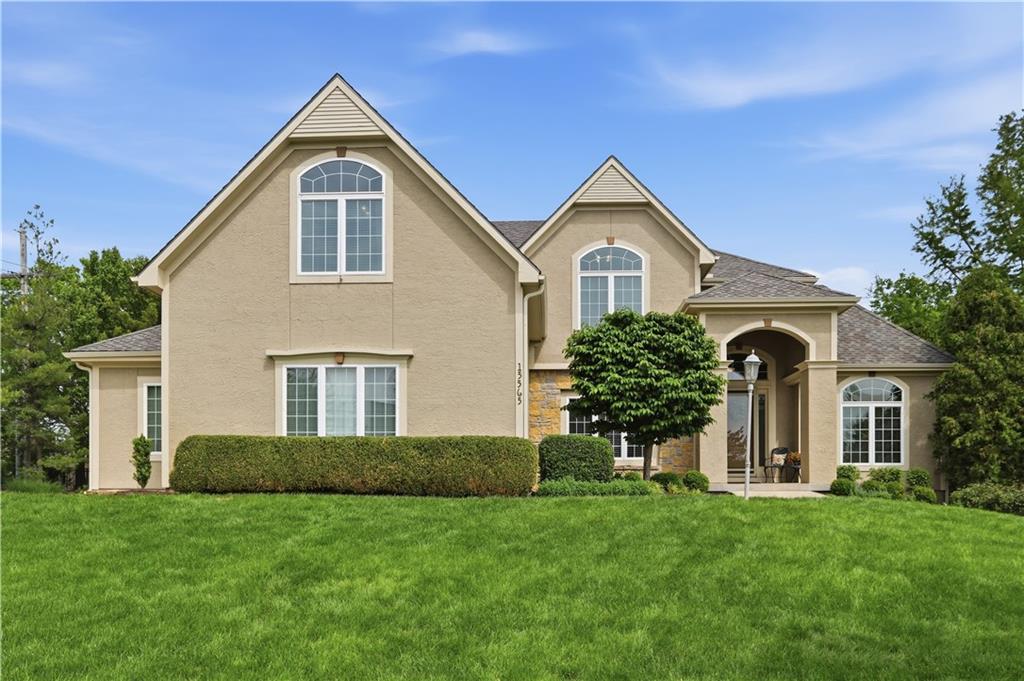 Listing Photo MLS #HMS2621039