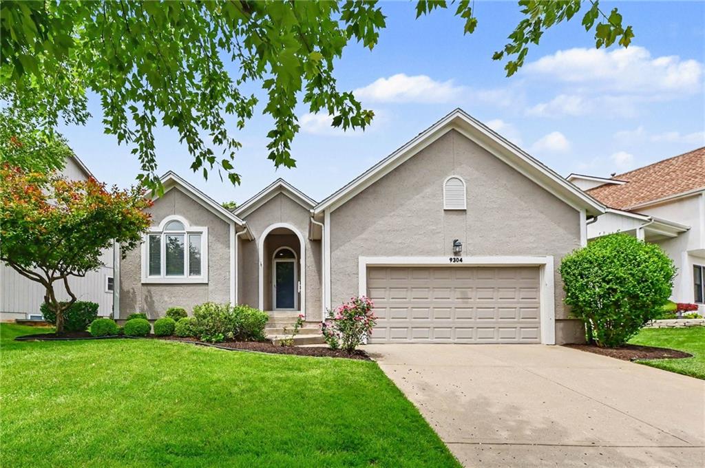 Listing Photo MLS #HMS2621048