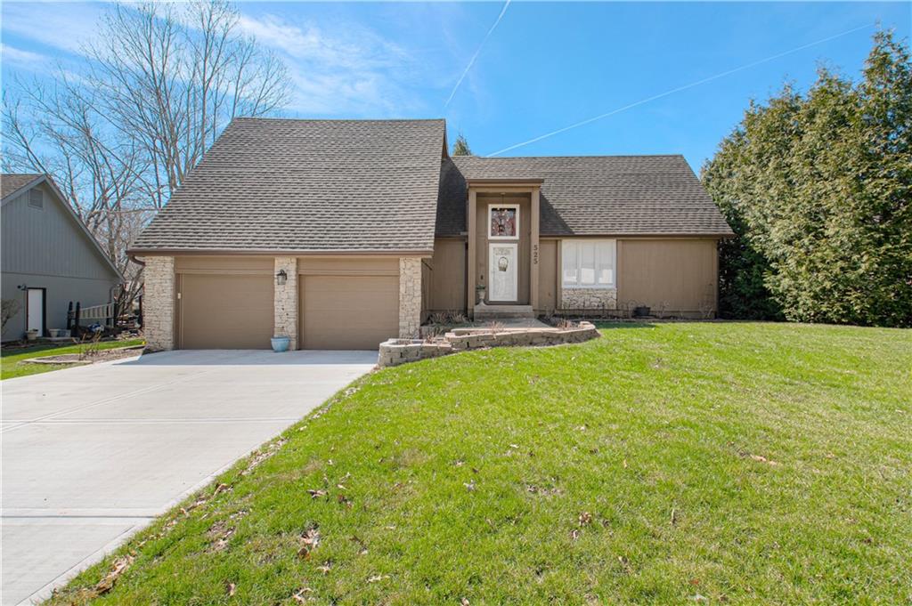 Listing Photo MLS #HMS2621061