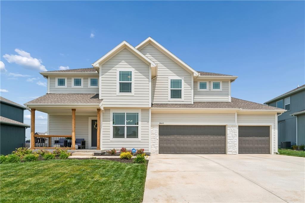 Listing Photo MLS #HMS2621121