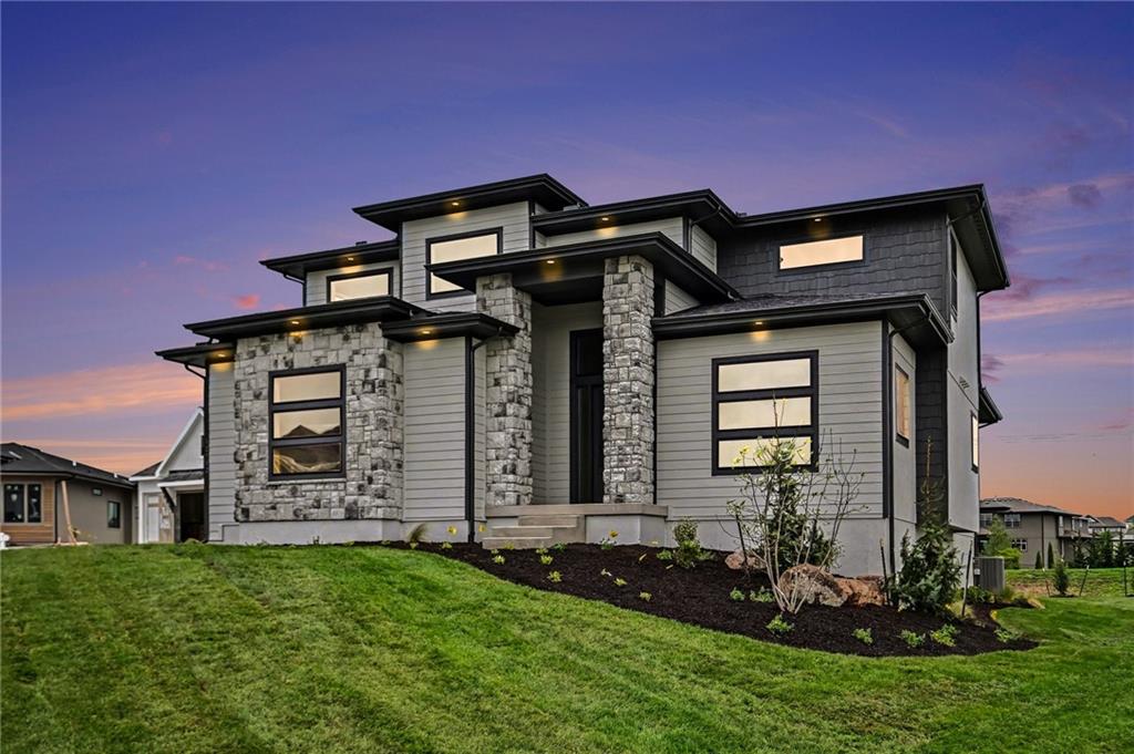 Listing Photo MLS #HMS2621134