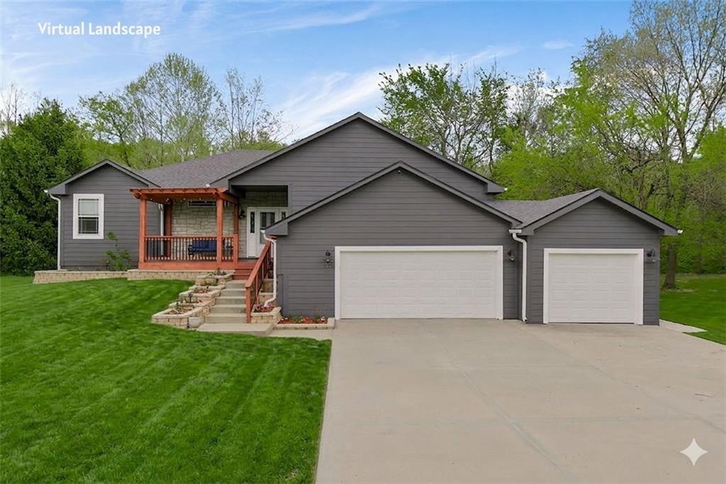 Listing Photo MLS #HMS2621183
