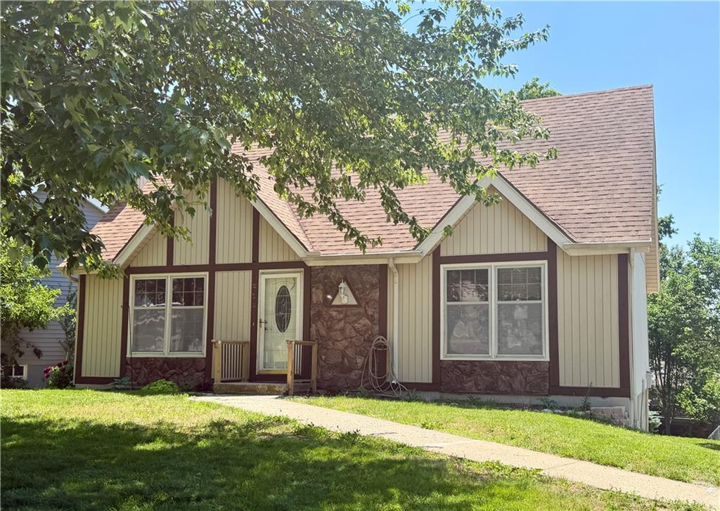 Listing Photo MLS #HMS2621195