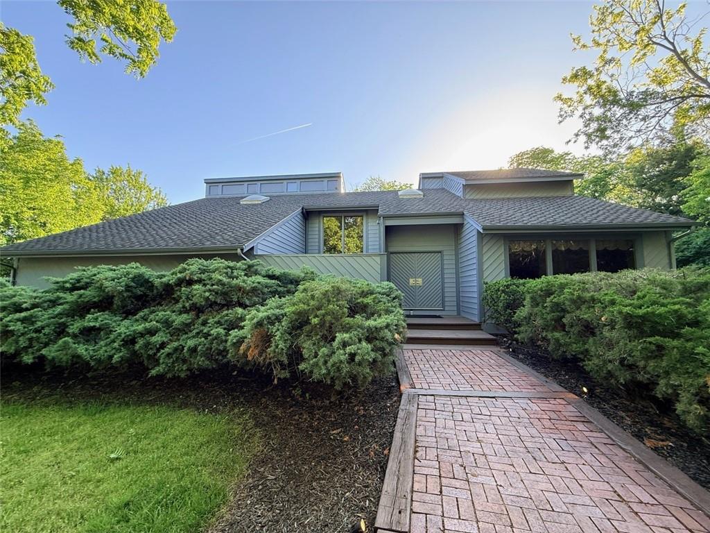 Listing Photo MLS #HMS2621211