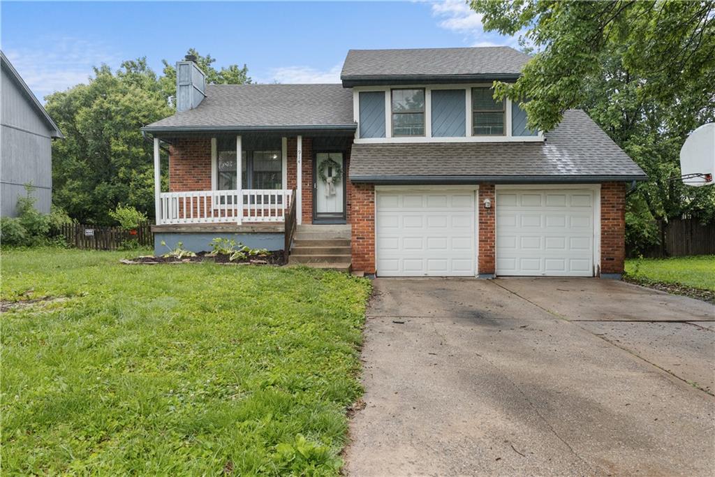 Listing Photo MLS #HMS2621221