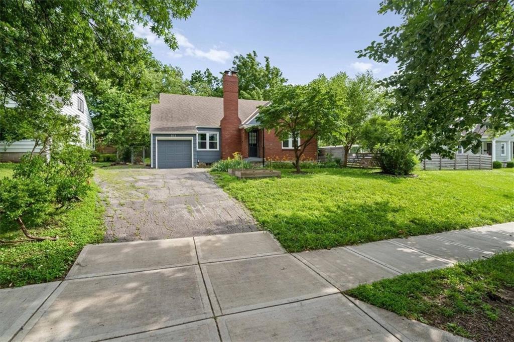 Listing Photo MLS #HMS2621227